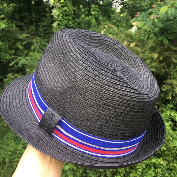Stylish Black Fedora with Blue and Red Band - Picture 2 of 8